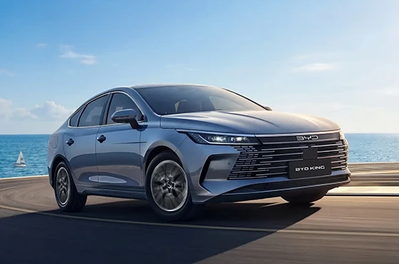 BYD Allma explica como o King roda até 1.200 km com um tanque e uma carga