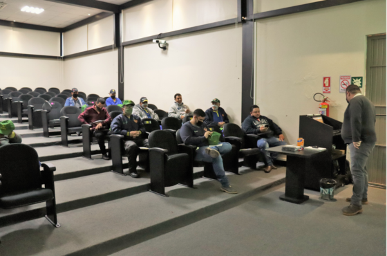 Alvorada John Deere Treinamentos para clientes e operadores de Tratores das linhas 6J e 7J.