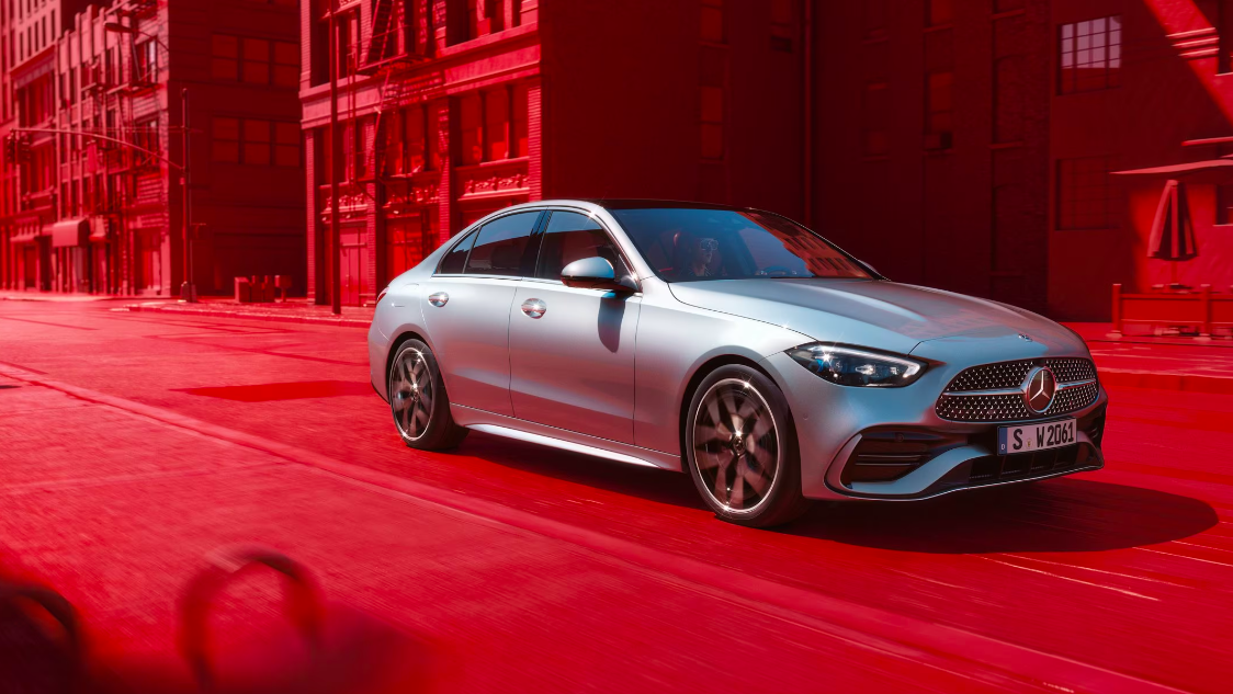 Mercedes C 200: características e diferenciais do modelo Mercedes C 200: características e diferenciais do modelo