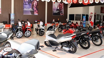 Dicas para comprar sua moto seminova com segurança