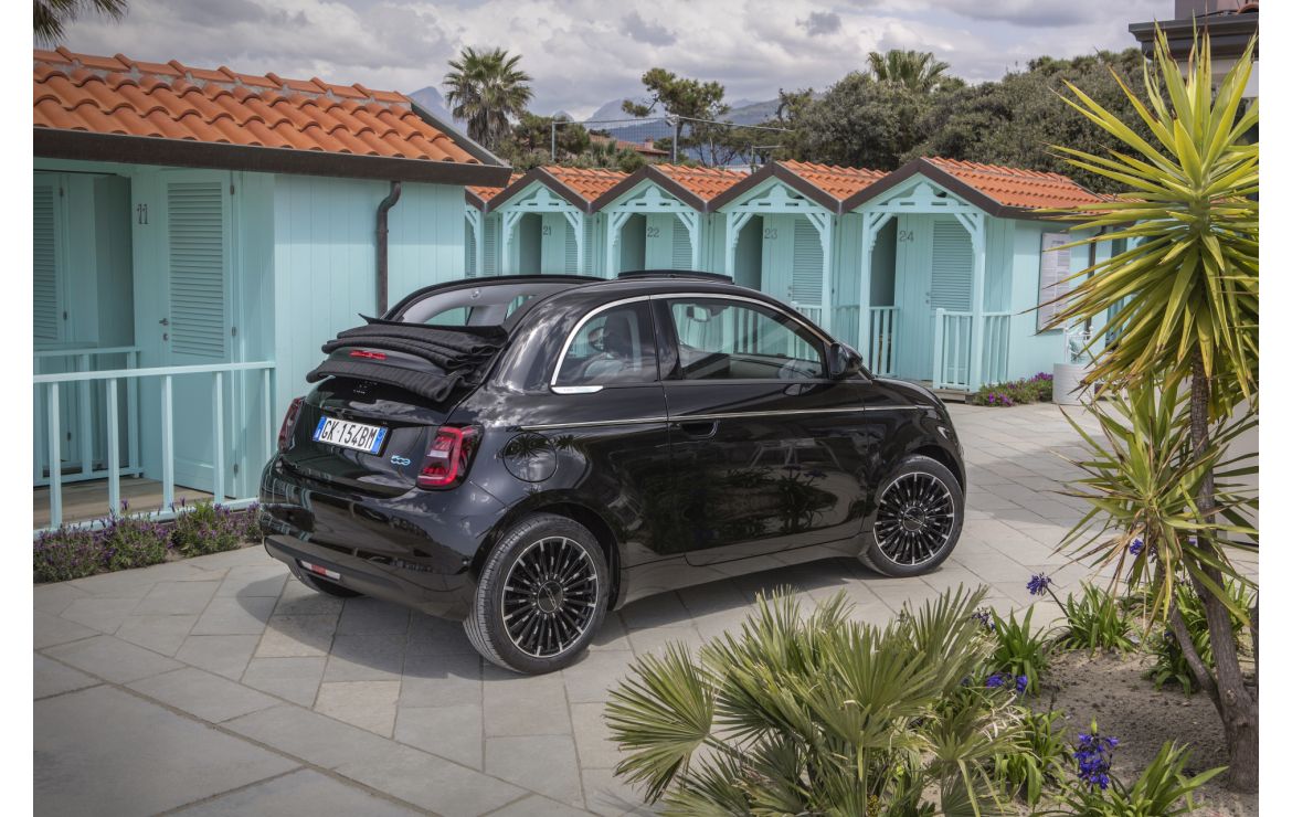 Com trilha sonora Tempo de Andrea Bocelli, 500 ganha o mundo