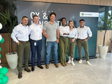 COCAMAR MAQUINAS JOHN DEERE CONQUISTA PREMIO EXP DO CLIENTE