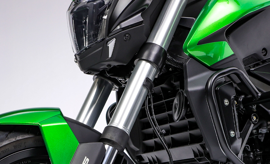 Bajaj400-b.jpg?v=1742923787?v=1742923966?v=1742924036?v=1746536474?v=1751640957?v=1760991397