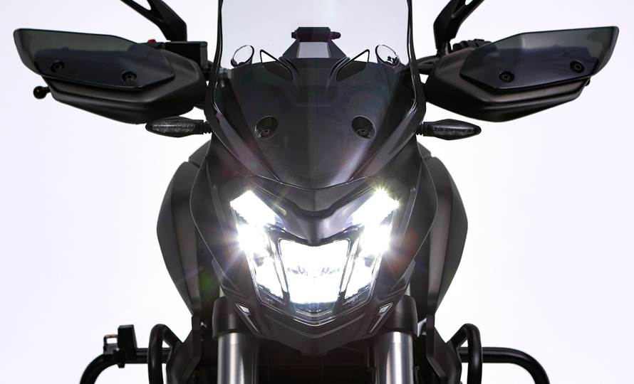 Bajaj400-c.jpg?v=1742923966?v=1742924036?v=1746536474?v=1751640957?v=1760991397
