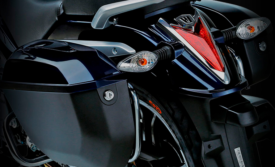 Suzuki-a4.jpg?v=1744218289?v=1744219963?v=1744220026?v=1744220225