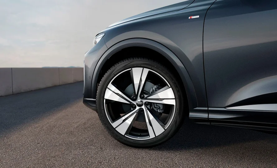 foto890_audi-q5-galeria-6.webp.webp?v=1761335927?v=1761336938?v=1761337357?v=1761575628?v=1768848936?v=1784551433?v=1784551724