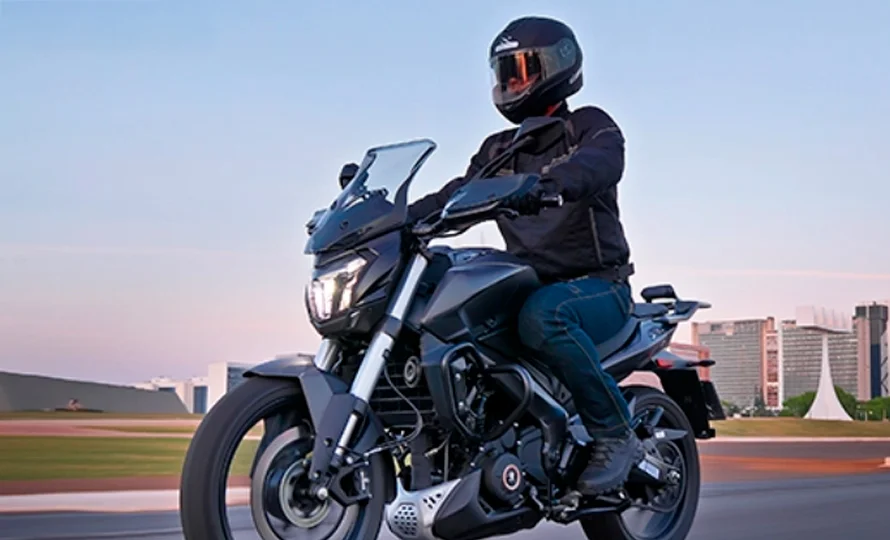 foto890_bajaj-dominar-400-conteudo-performance.webp.webp?v=1760991397