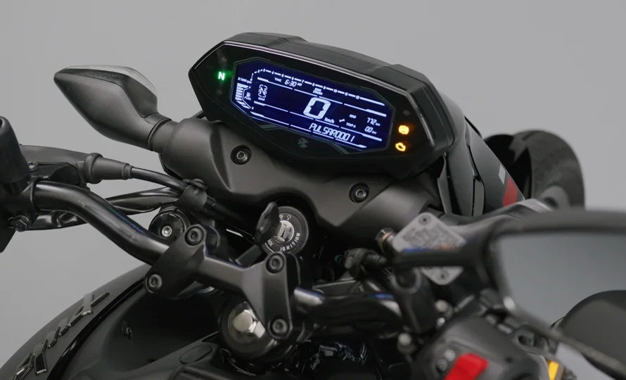 foto890_bajaj-pulsar-conteudo-performance4.webp.webp?v=1751640769