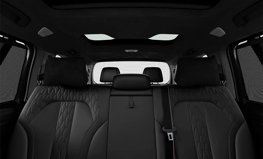 foto890_bmw-x7-tecnologia-conteudo%20%284%29.webp.webp?v=1767961828