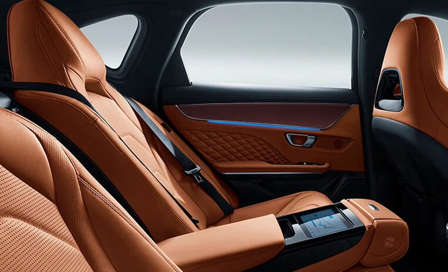 foto890_byd-han-conteudo-interior-4.webp.webp?v=1756901929?v=1761222710?v=1761222932