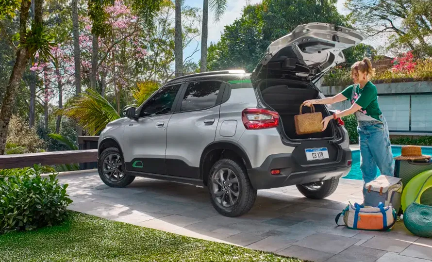 foto890_citroen-c3-conforto-conteudo%20%283%29.webp.webp?v=1756993102?v=1756994642?v=1756996710?v=1756996792?v=1756997228?v=1756999878?v=1756999948?v=1757436180?v=175