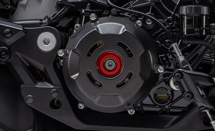 ducati-x-diavel-v4-100-conteudo-destaques%20%284%29.webp?v=1780933157
