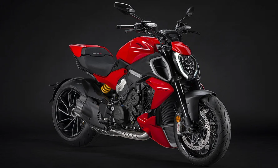ducati-diavel-v4-conteudo%20%2810%29.webp?v=1780498437?v=1780499943?v=1786969949