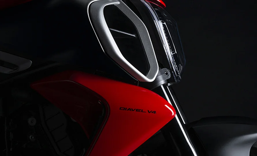 ducati-diavel-v4-conteudo%20%285%29.webp?v=1780498437?v=1780499943?v=1786969949