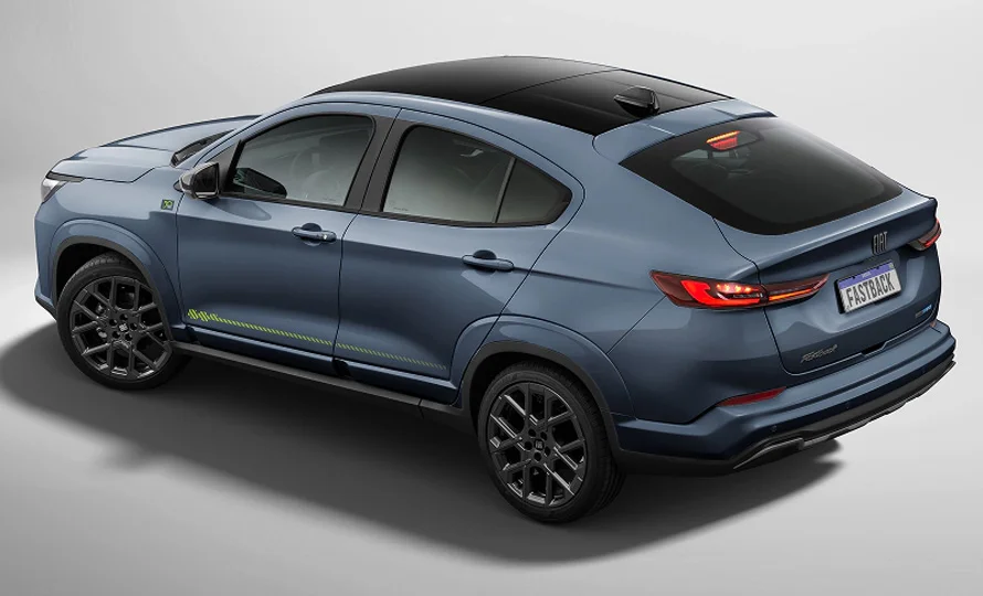 fiat-fastback-conteudo-destaques50anos%20%283%29.webp?v=1783687369?v=1783687578
