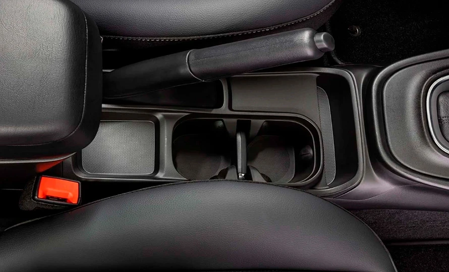 fiat-pulse-tudo-sobre-interno-porta-objetos.webp?v=1787686724?v=1787687962