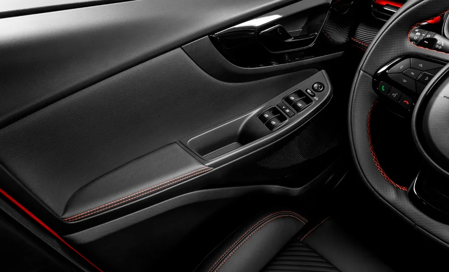 foto890_fiat-fastback-abarth-conteudo-interior-3.webp.webp?v=1751286095?v=1751287623?v=1751288527?v=1751289431?v=1751290156?v=1751290604?v=1751291411?v=17586
