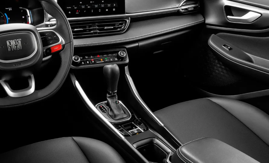 foto890_fiat-fastback-conteudo-interior-1.webp.webp?v=1751047444?v=1751048555?v=1751049165?v=1751052212?v=1753794530?v=1780315805?v=1780317711?v=1780319192?v