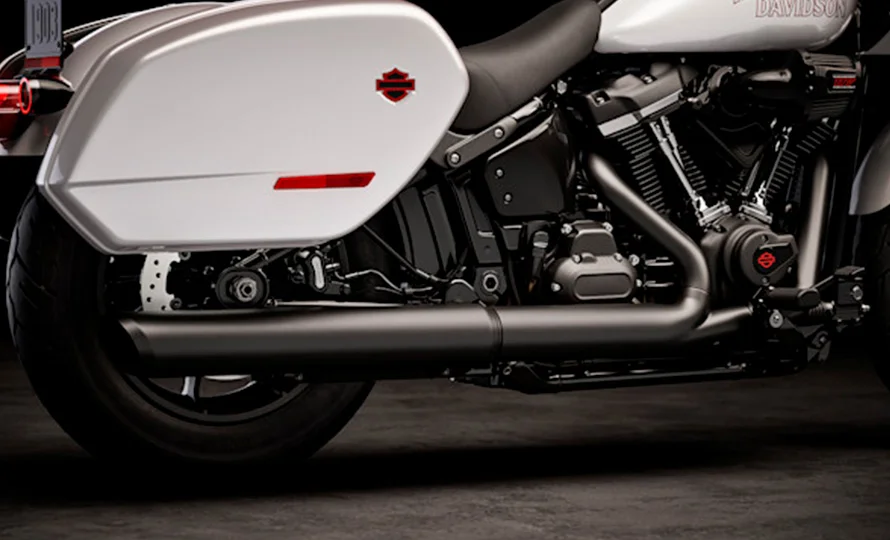 foto890_harleydavidson-lowriderst-conteudo-desempenho%20%281%29.webp