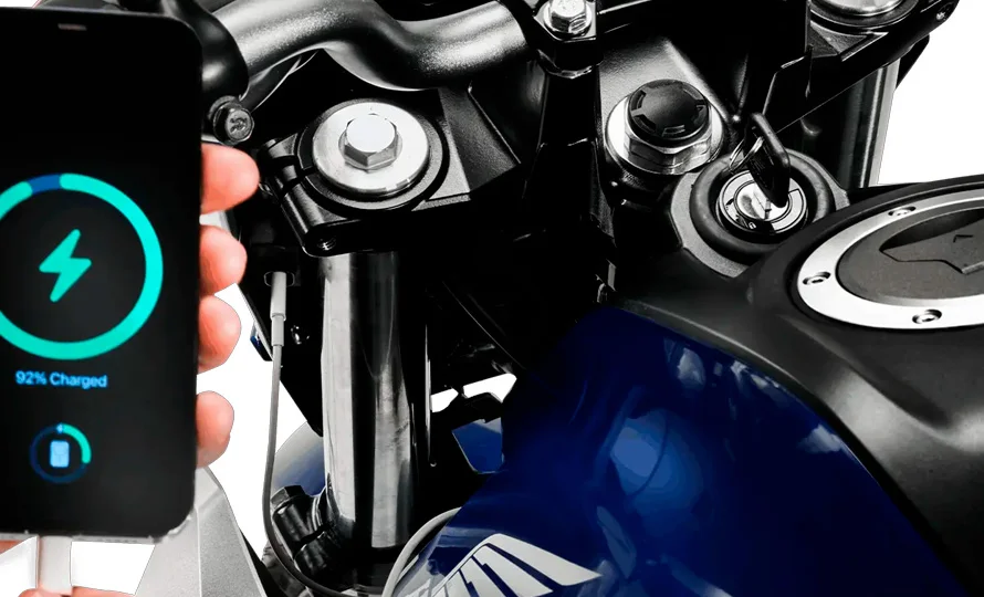foto890_honda-cb300ftwister-tecnologia-conteudo%20%283%29.webp.webp?v=1758208726?v=1758307819
