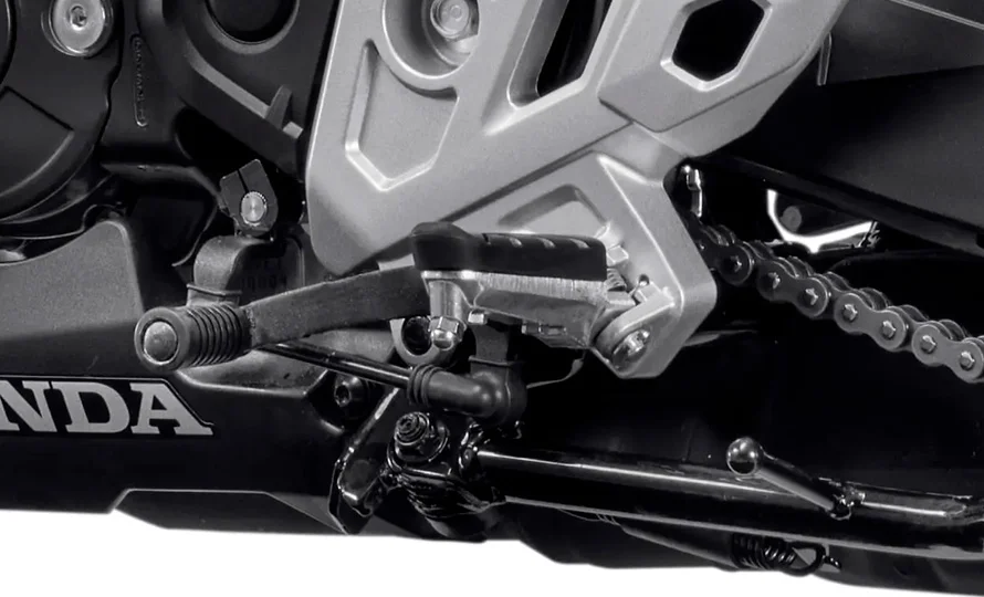 foto890_honda-cb300ftwister-tecnologia-conteudo%20%285%29.webp.webp?v=1758208726?v=1758307819