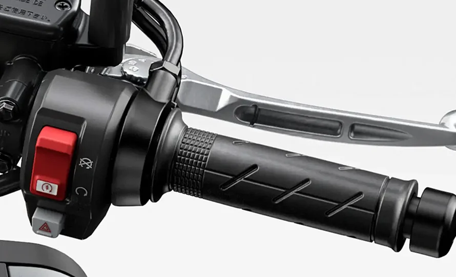 foto890_honda-cb650r-tecnologia-conteudo%20%282%29.webp.webp?v=1758118438