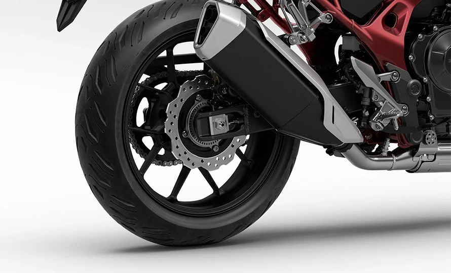 foto890_honda-hornet750-seguranca-conteudo%20%281%29.webp.webp?v=1765975058?v=1765975149