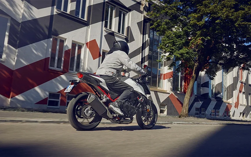 foto890_honda-hornet750-tecnologia-conteudo%20%281%29.webp.webp?v=1765975058?v=1765975149