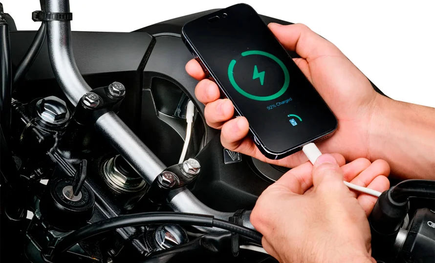 foto890_honda-xre190-tecnologia-conteudo%20%282%29.webp.webp?v=1758300177