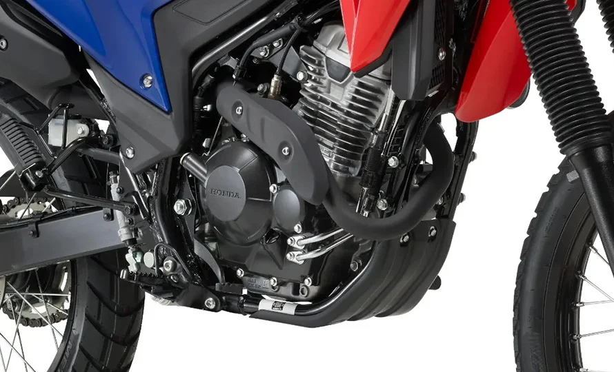 hondamotos-xr300ltornado-conteudo-tecnologia%20%284%29.webp?v=1785159043