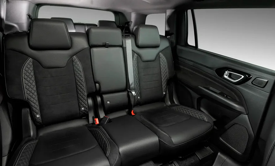 foto890_jeep-commander-conteudo-conforto-1.webp.webp?v=1755614669?v=1755615919?v=1755616292?v=1755620661?v=1755621449?v=1755621841?v=1755622833?v=1755626077?v=175
