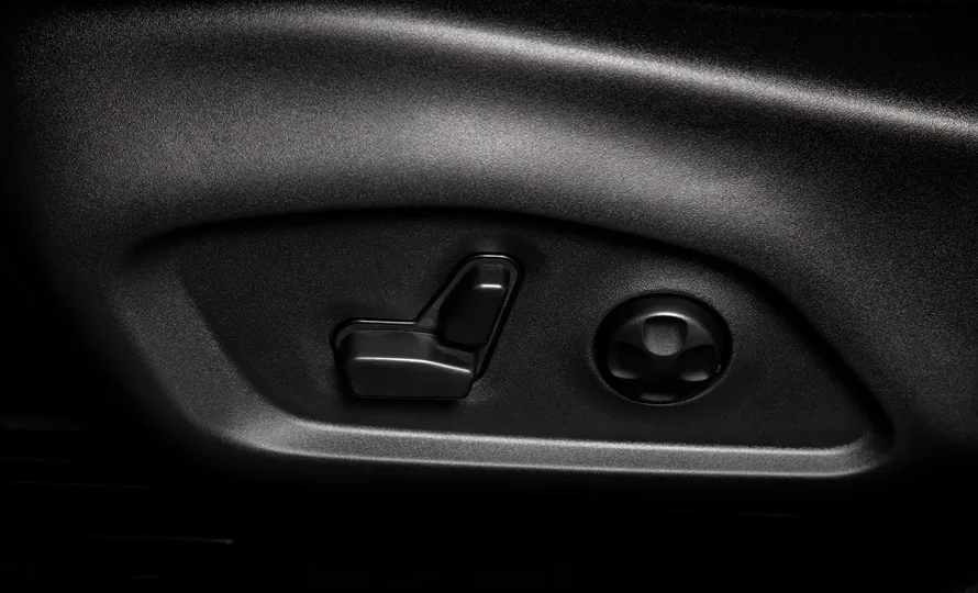 foto890_jeep-commander-conteudo-conforto-2.webp.webp?v=1755614669?v=1755615919?v=1755616292?v=1755620661?v=1755621449?v=1755621841?v=1755622833?v=1755626077?v=175