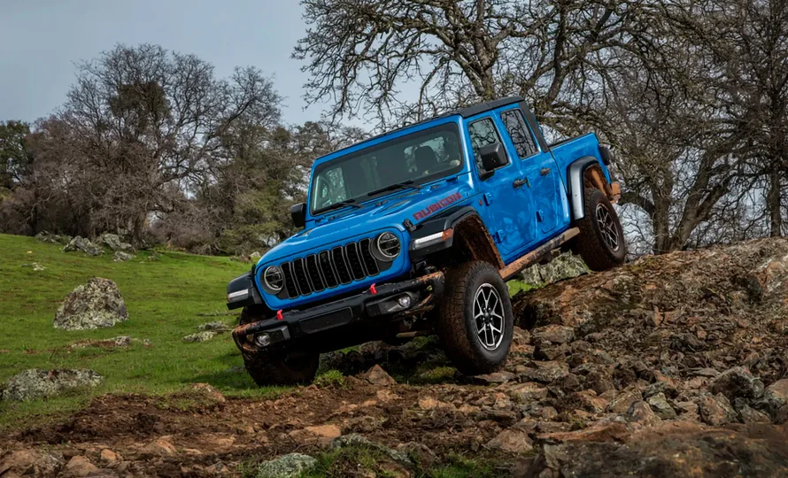 foto890_jeep-wrangler-conteudo-offroad-8.webp.webp?v=1756212805?v=1756213533?v=1756214306?v=1756214868?v=1776080158?v=1776340363