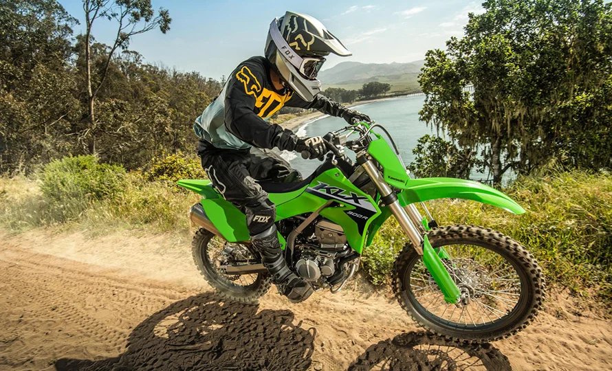 foto890_kawasaki-klx300r-recursos-conteudo%20%2818%29.webp.webp?v=1764510809?v=1765551879?v=1767813172