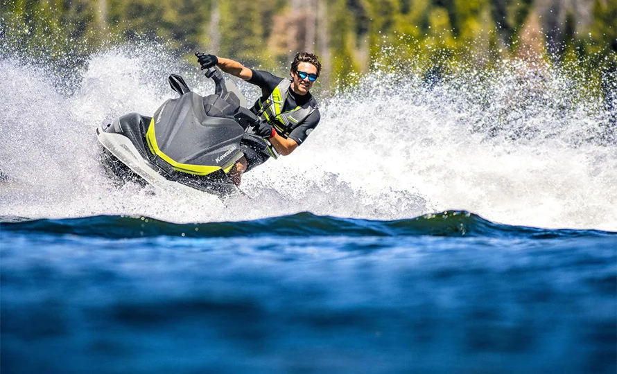 foto890_kawasaki-jetski-st-160x-conteudo-destaques-42.webp.webp?v=1773663106