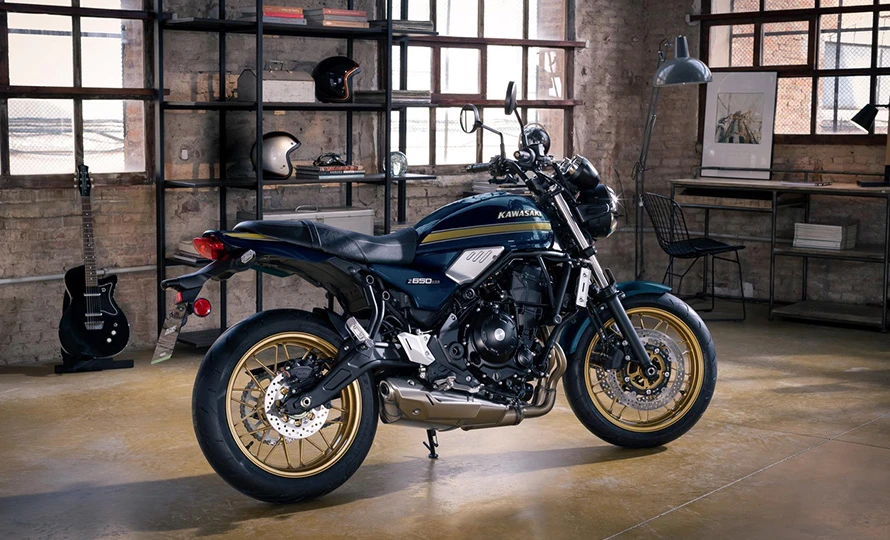 kawasaki_8.webp?v=1786356781?v=1786356935?v=1786357036?v=1786359008?v=1786359814