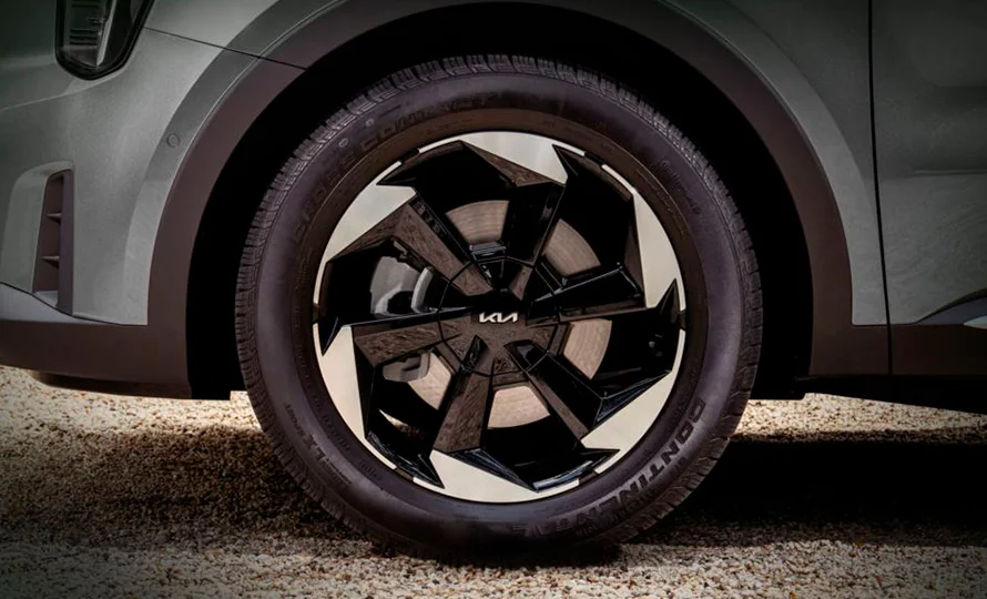 foto890_kia-sorento-destaques-conteudo%20%288%29.webp.webp?v=1774607959