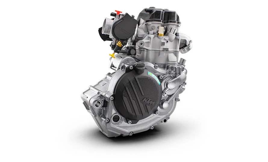 foto890_ktm-450sxf-antesdoportao-conteudo.webp.webp?v=1765890842?v=1765890912