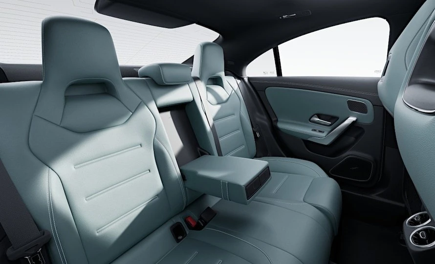 foto890_amg-cla-22-jsp0