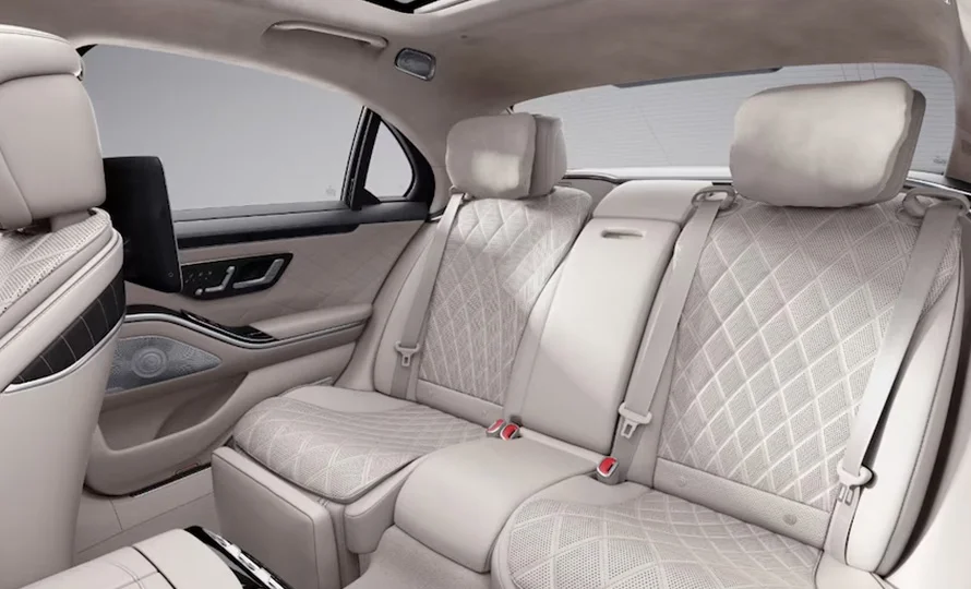 foto890_mercedes-amg-classe-s-conteudo%20%281%29.webp
