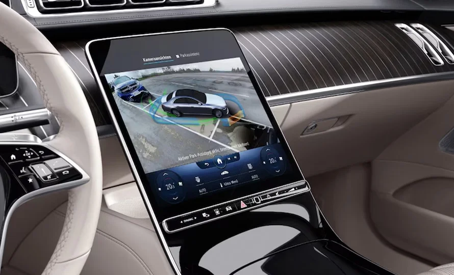 foto890_mercedes-amg-classe-s-conteudo%20%2819%29.webp