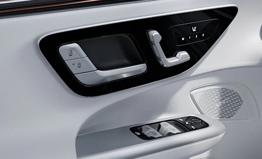 foto890_mercedes-amg-eqe-suv-conteudo%20%2823%29.webp