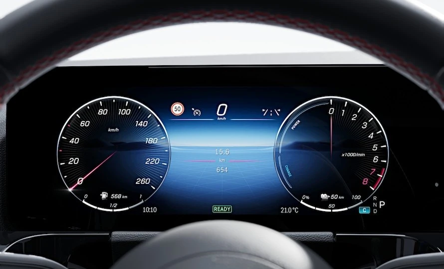 foto890_amg-gla-12-rhap
