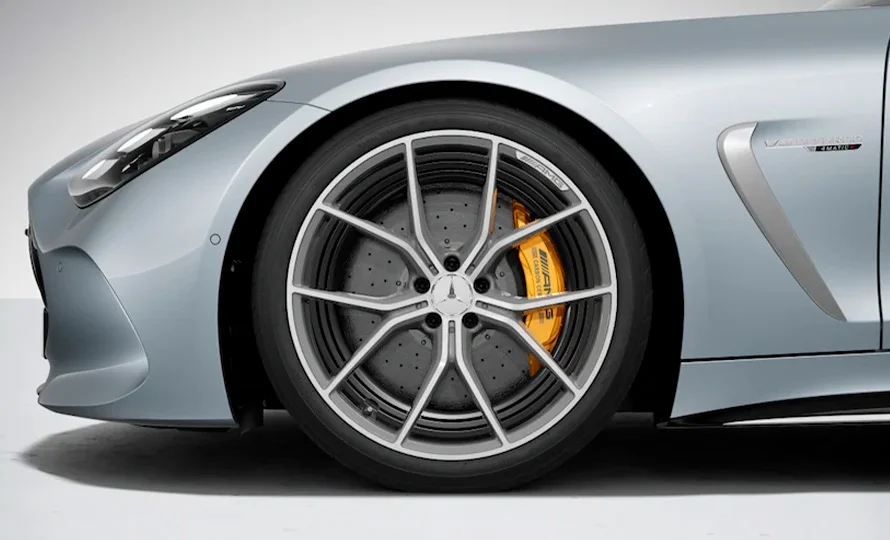 foto890_mercedes-amgcoupe-conteudo-sistemadepropulsaoesuspensao%20%282%29.webp.webp?v=1773144724?v=1773144955