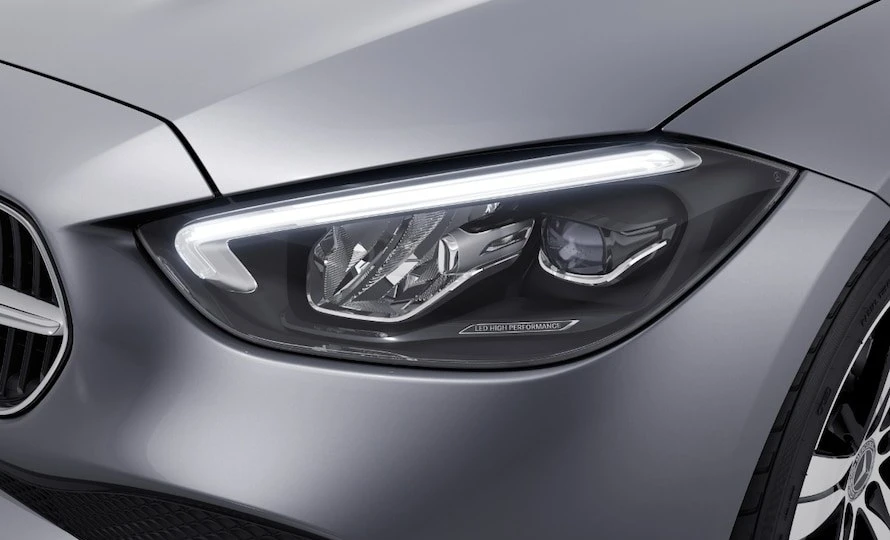 foto890_classe-c-sedan-16-kivv