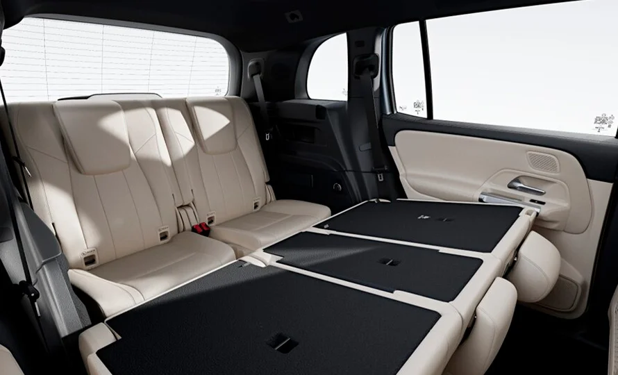 foto890_mercedes-eqb-conteudo-interior%20%282%29.webp