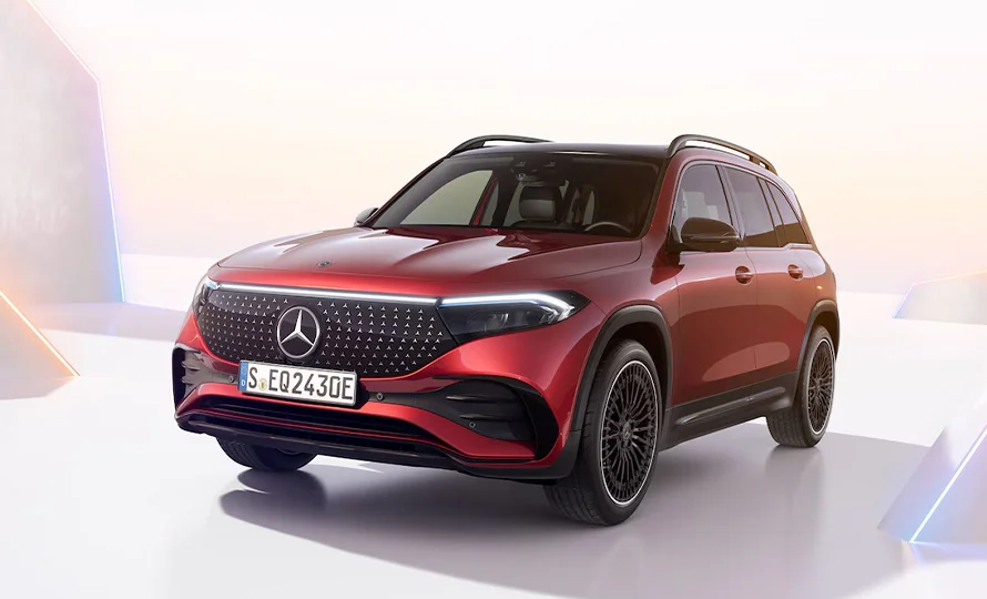 foto890_mercedes-eqb-destaques%20%281%29.webp