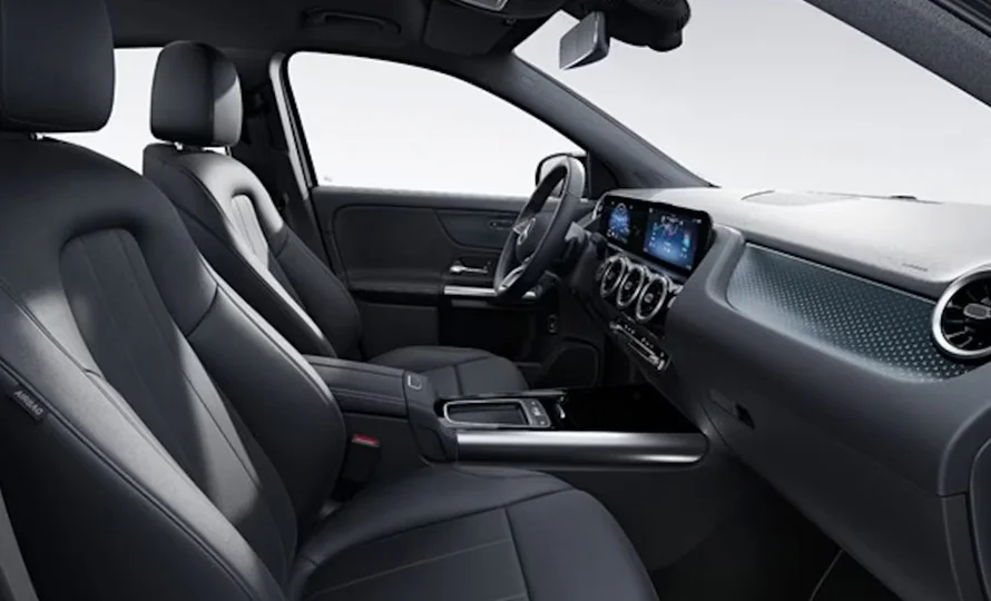 foto890_mercedes-gla-conteudo-%20%2810%29.webp