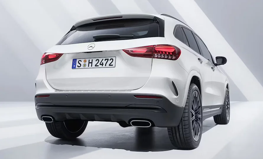 foto890_mercedes-gla-destaques%20%283%29.webp