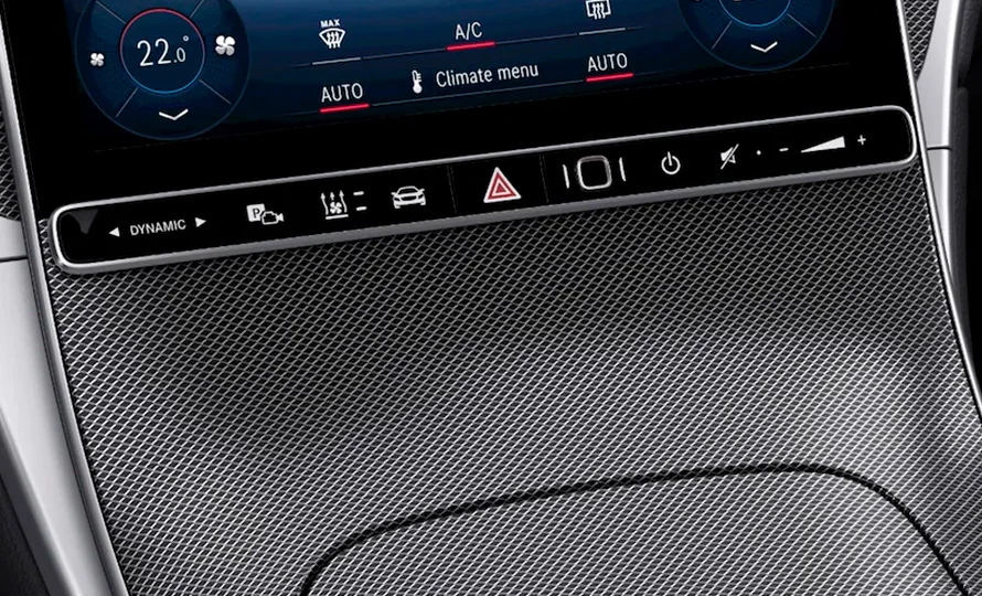 foto890_mercedes-glc-coupe-conteudo-multimidia%20%288%29.webp